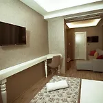Otel Iz 4*