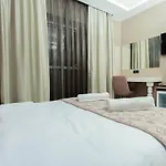 Otel Iz 4*