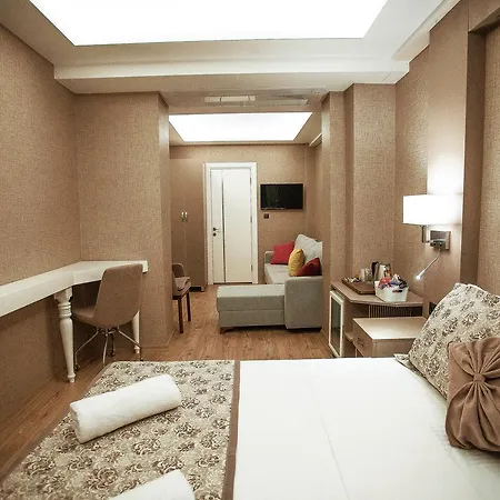 Iz 4* Izmir