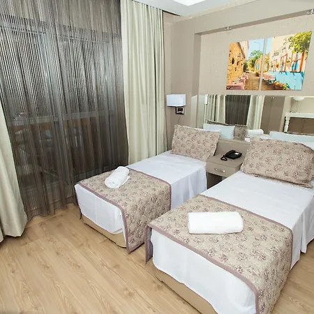 Iz 4* Izmir