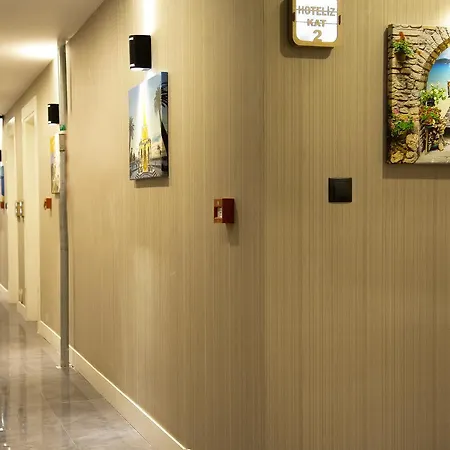 Hotel Iz 4*